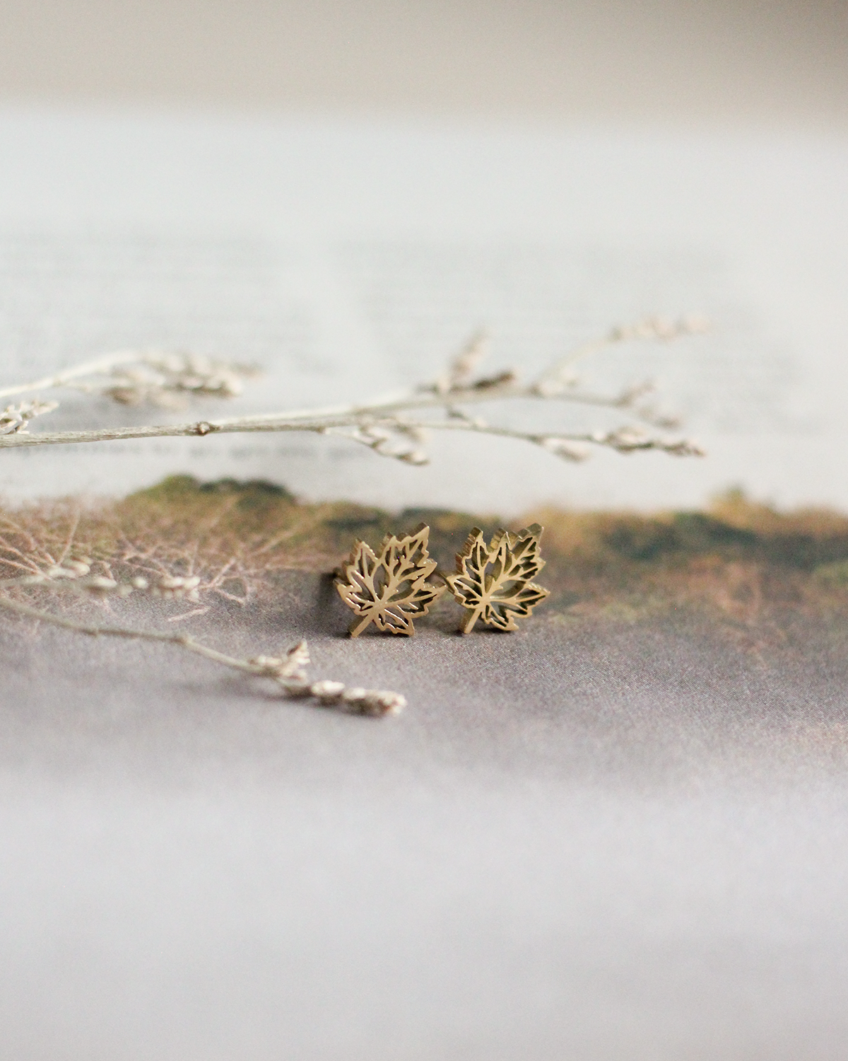 Mini Maple Leaf Earrings (Gold)
