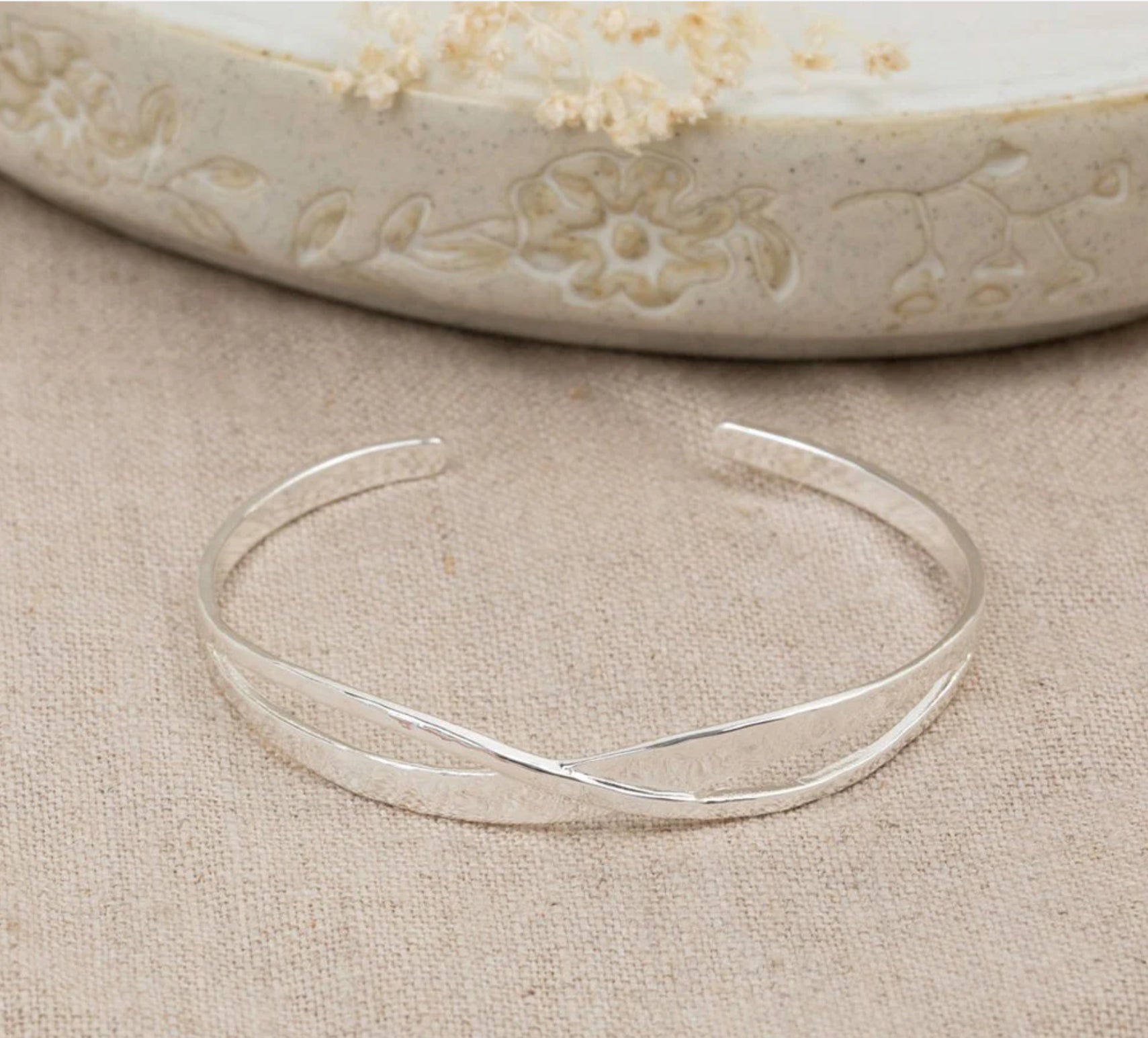 Transcending Cuff